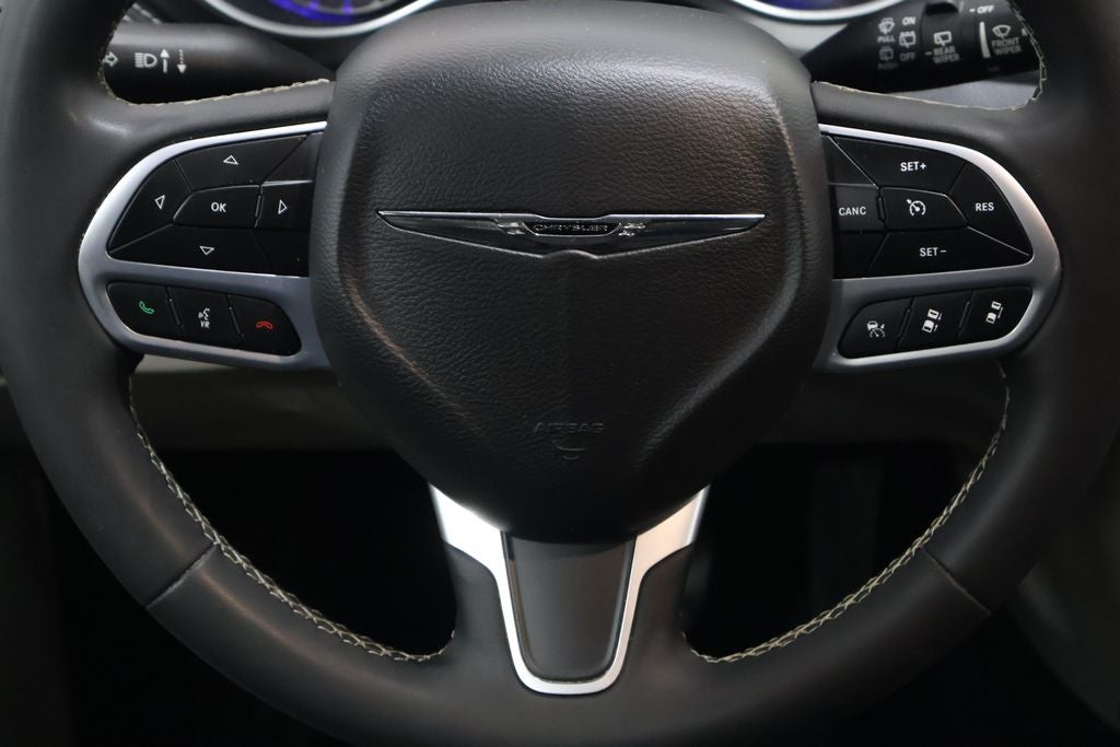 2022 Chrysler Pacifica Touring L AWD