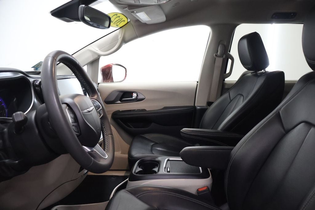 2022 Chrysler Pacifica Touring L AWD