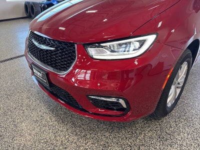 2026 Chrysler Pacifica PACIFICA SELECT AWD