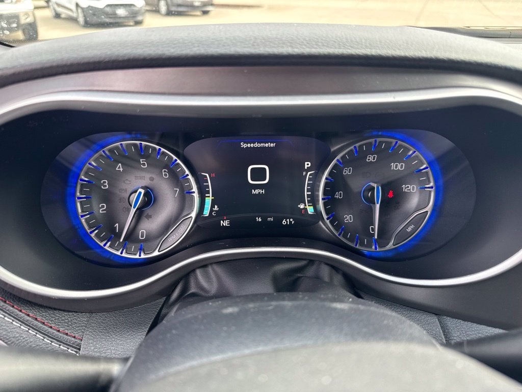 2027 Chrysler Pacifica PACIFICA SELECT AWD