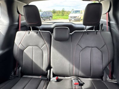 2027 Chrysler Pacifica PACIFICA SELECT AWD