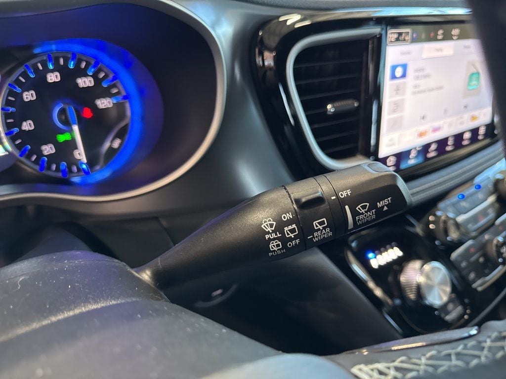 2026 Chrysler Pacifica PACIFICA SELECT AWD