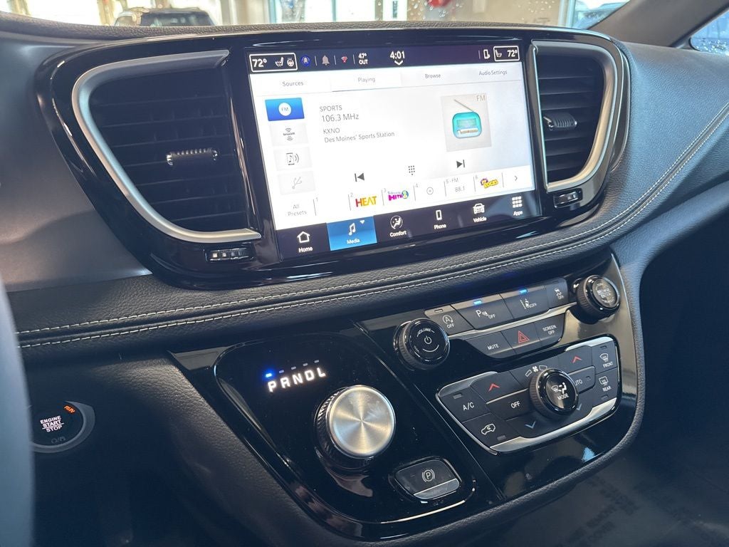 2026 Chrysler Pacifica PACIFICA SELECT AWD