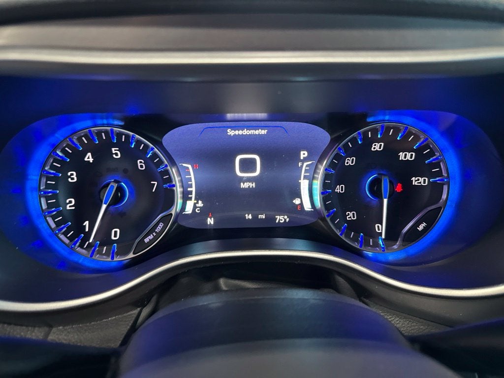 2027 Chrysler Pacifica PACIFICA SELECT AWD