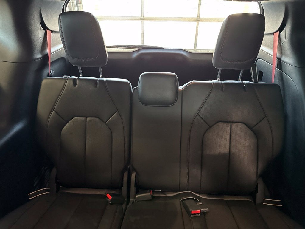 2027 Chrysler Pacifica PACIFICA SELECT AWD