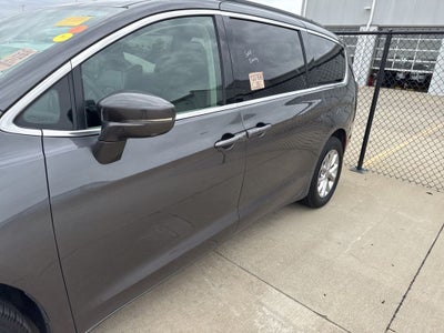 2022 Chrysler Pacifica Touring L AWD