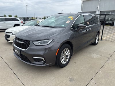 2022 Chrysler Pacifica Touring L AWD