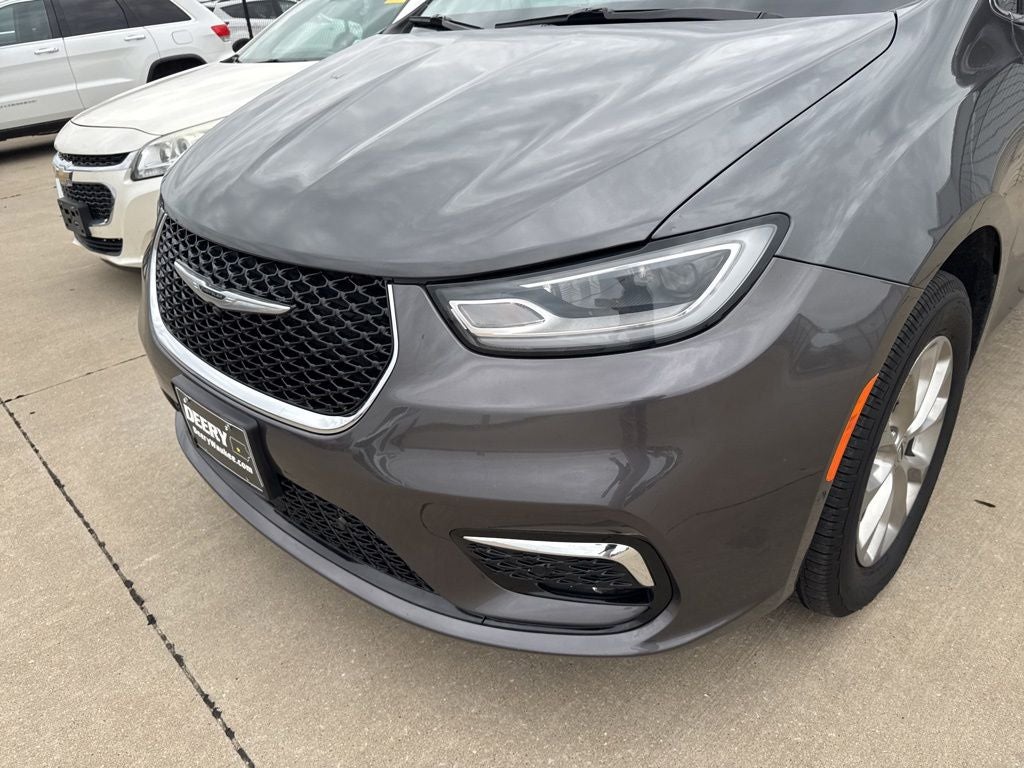 2022 Chrysler Pacifica Touring L AWD