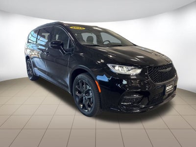 2026 Chrysler Pacifica PACIFICA LIMITED AWD