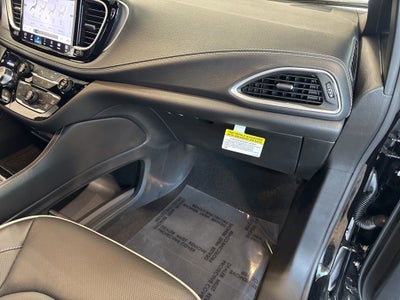 2026 Chrysler Pacifica PACIFICA LIMITED AWD