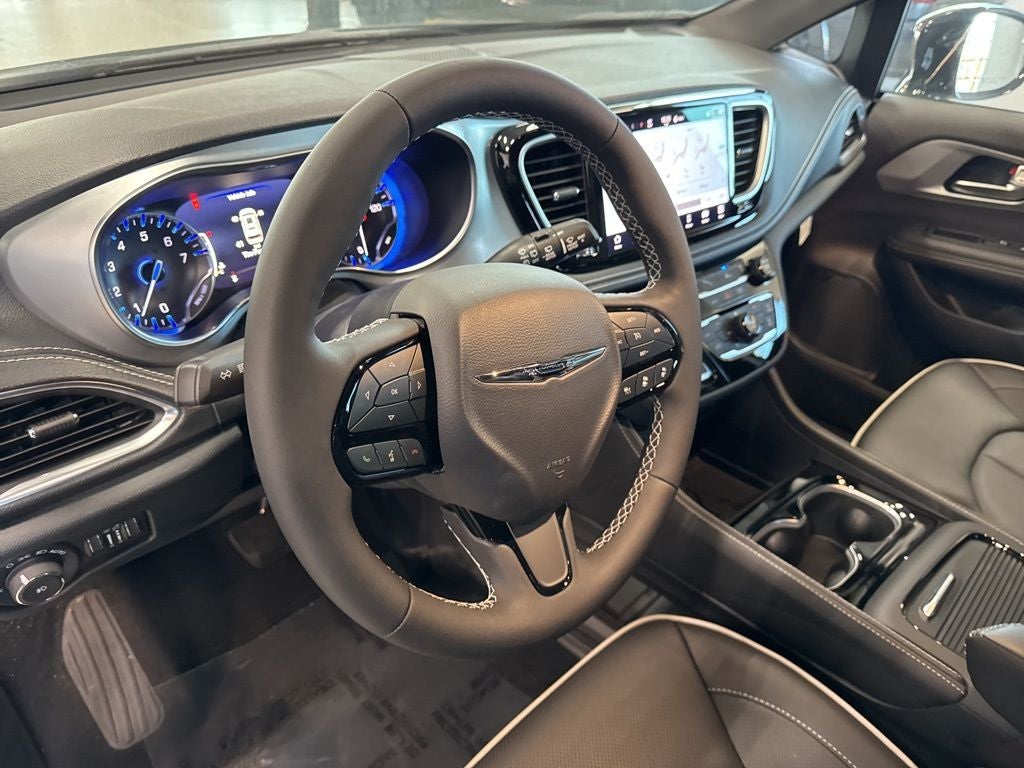 2026 Chrysler Pacifica PACIFICA LIMITED AWD