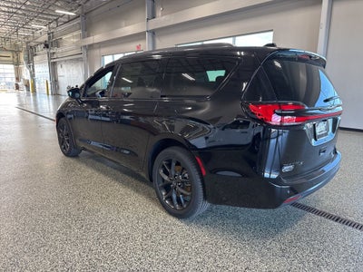 2026 Chrysler Pacifica PACIFICA LIMITED AWD