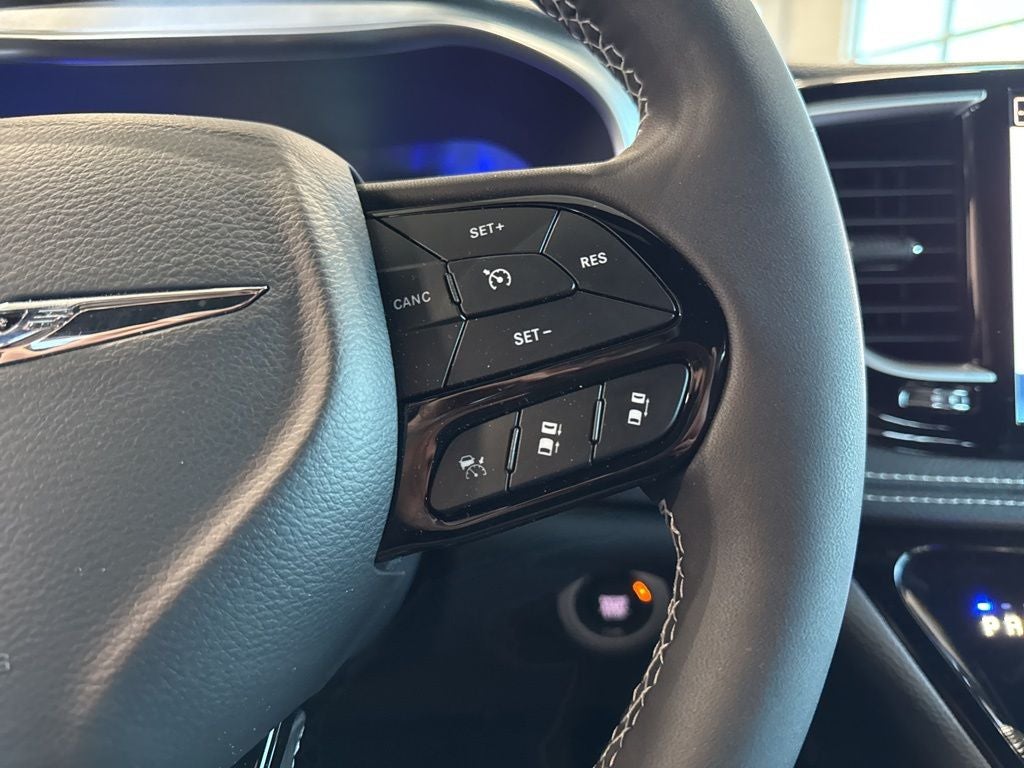 2026 Chrysler Pacifica PACIFICA LIMITED AWD