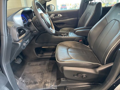 2026 Chrysler Pacifica PACIFICA LIMITED AWD