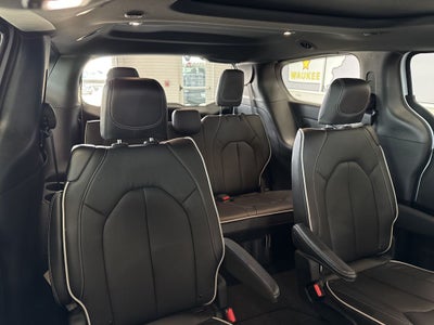 2026 Chrysler Pacifica PACIFICA LIMITED AWD