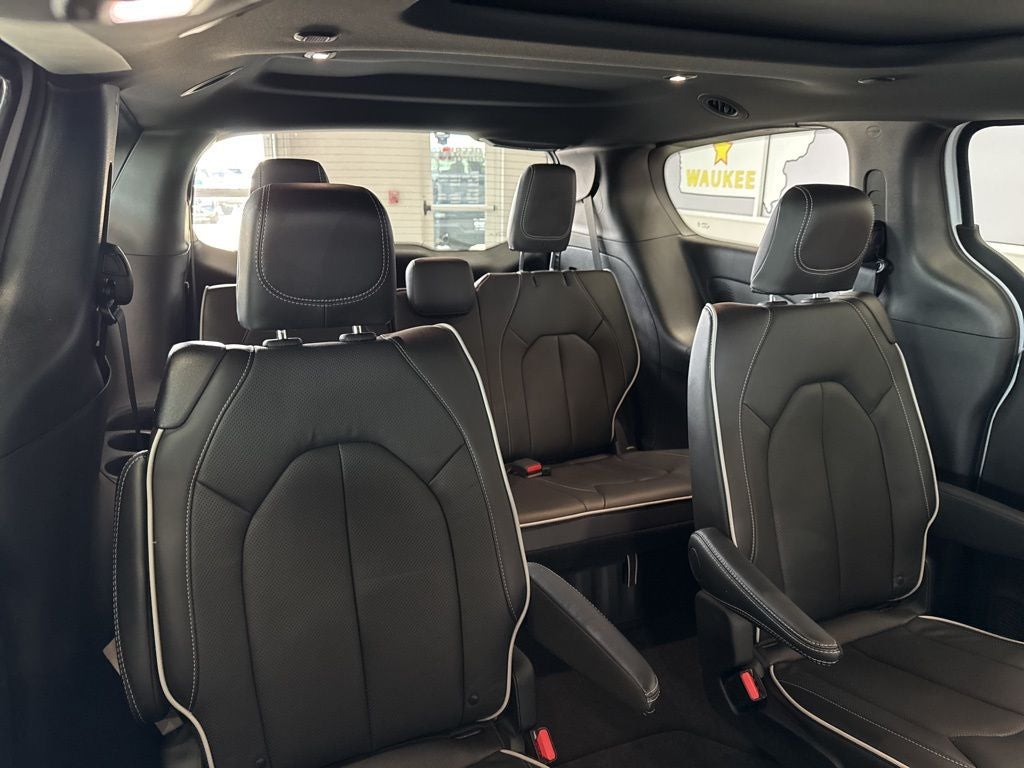 2026 Chrysler Pacifica PACIFICA LIMITED AWD