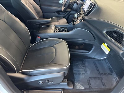 2026 Chrysler Pacifica PACIFICA LIMITED AWD