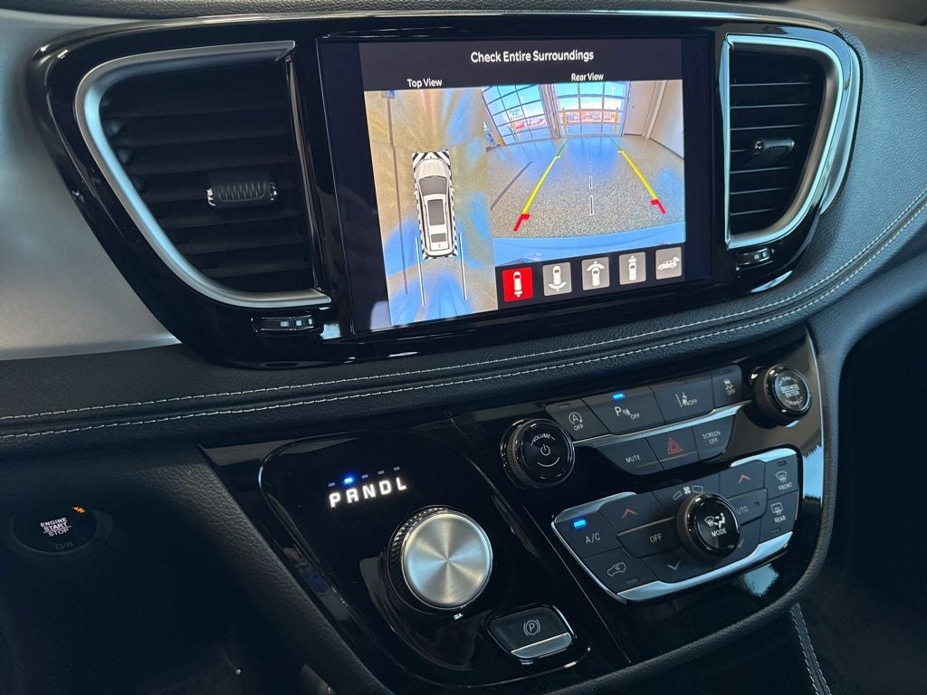 2026 Chrysler Pacifica PACIFICA LIMITED AWD