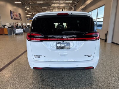 2026 Chrysler Pacifica PACIFICA LIMITED AWD