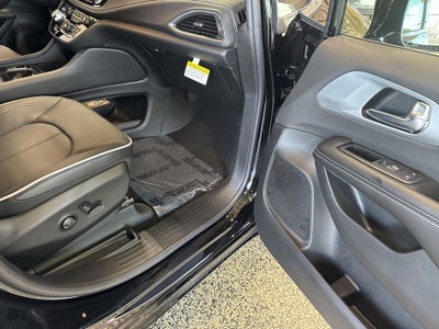 2026 Chrysler Pacifica PACIFICA LIMITED AWD