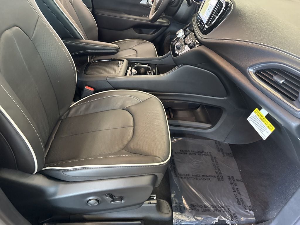 2026 Chrysler Pacifica PACIFICA LIMITED AWD