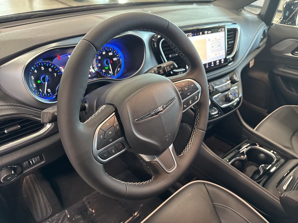 2026 Chrysler Pacifica PACIFICA LIMITED AWD