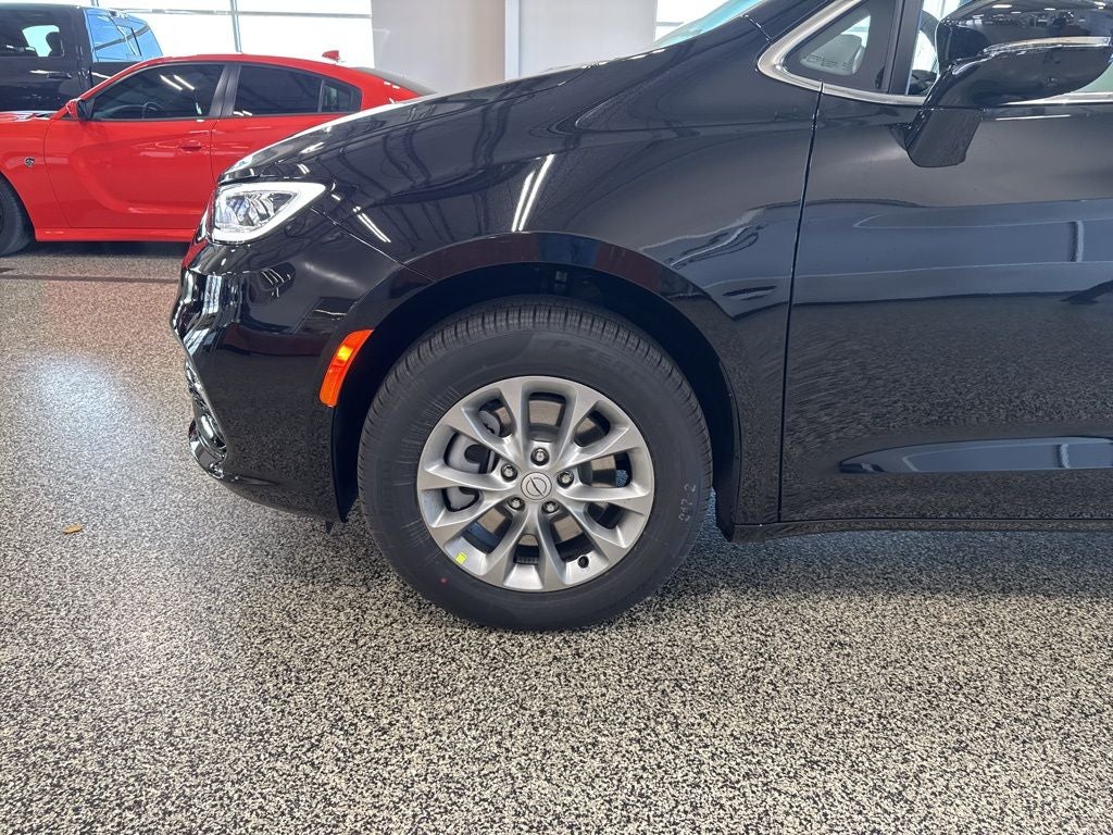 2026 Chrysler Pacifica PACIFICA LIMITED AWD