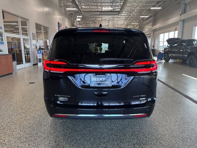 2026 Chrysler Pacifica PACIFICA LIMITED AWD