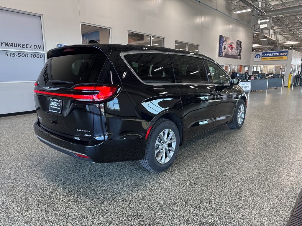 2026 Chrysler Pacifica PACIFICA LIMITED AWD