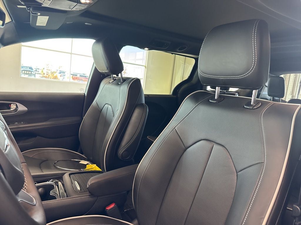 2026 Chrysler Pacifica PACIFICA LIMITED AWD