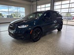 2025 Chrysler Pacifica Limited AWD