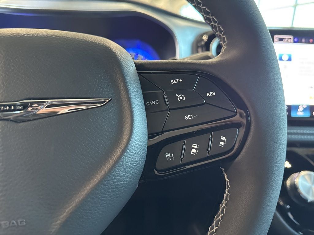 2026 Chrysler Pacifica PACIFICA LIMITED AWD