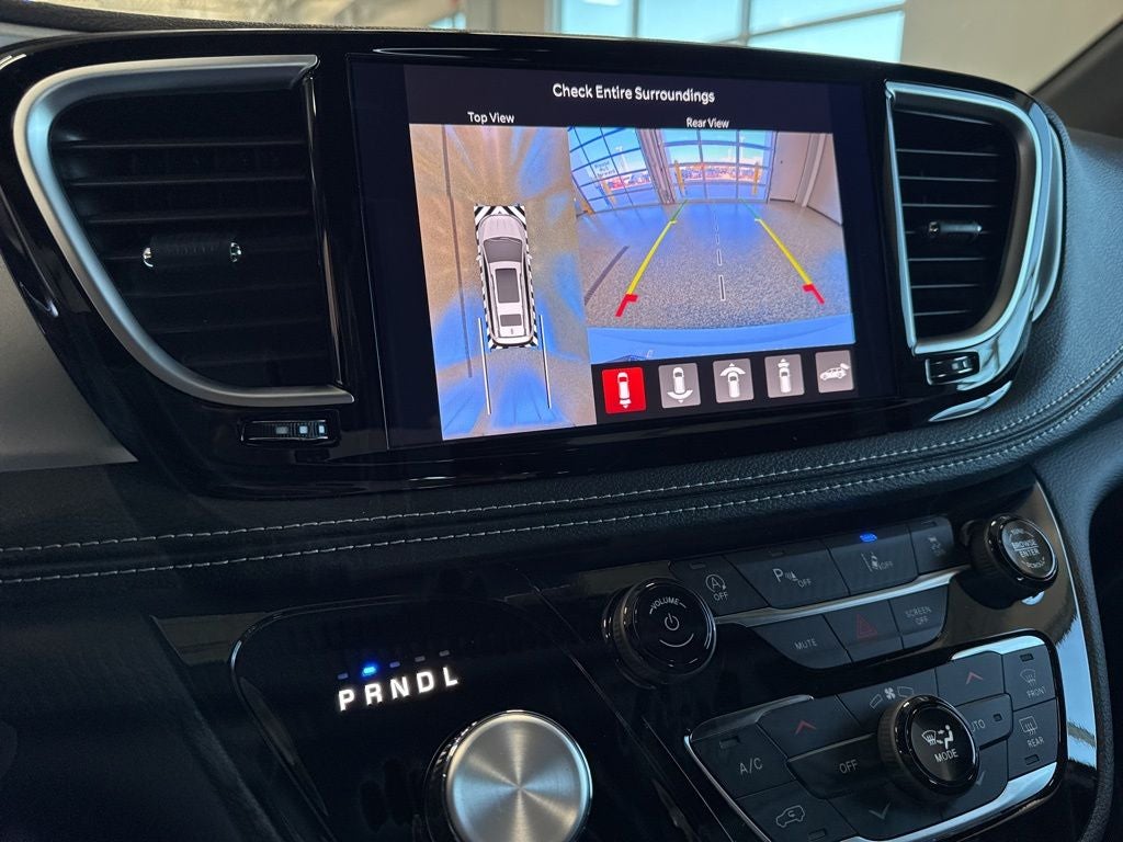 2026 Chrysler Pacifica PACIFICA LIMITED AWD