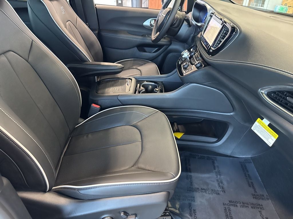 2026 Chrysler Pacifica PACIFICA LIMITED AWD