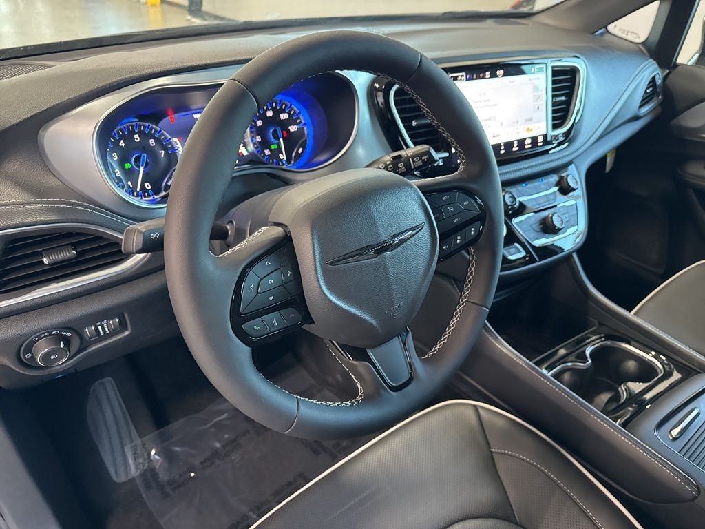 2026 Chrysler Pacifica PACIFICA LIMITED AWD