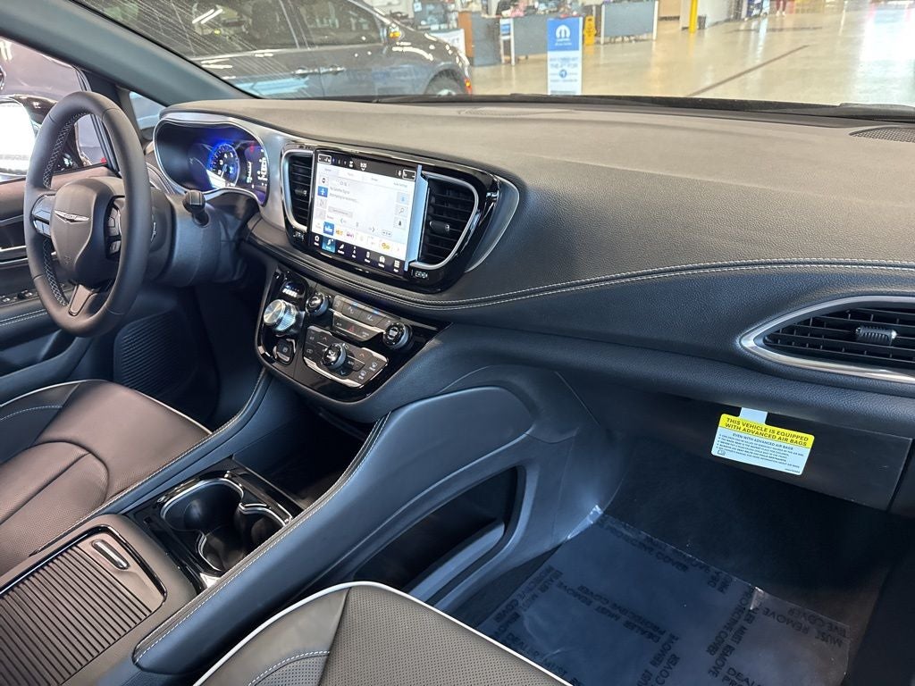 2026 Chrysler Pacifica PACIFICA LIMITED AWD