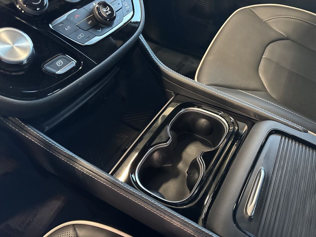 2026 Chrysler Pacifica PACIFICA LIMITED AWD