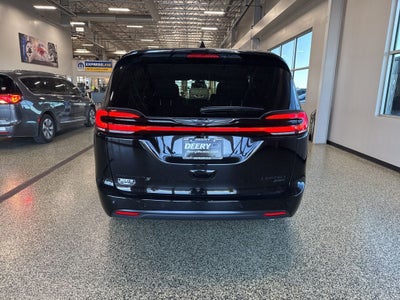 2026 Chrysler Pacifica PACIFICA LIMITED AWD
