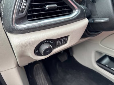 2024 Chrysler Pacifica Limited AWD