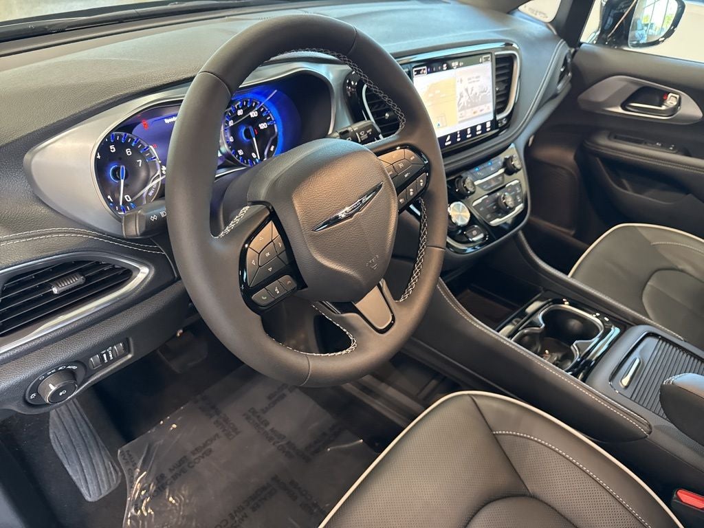 2026 Chrysler Pacifica PACIFICA LIMITED AWD