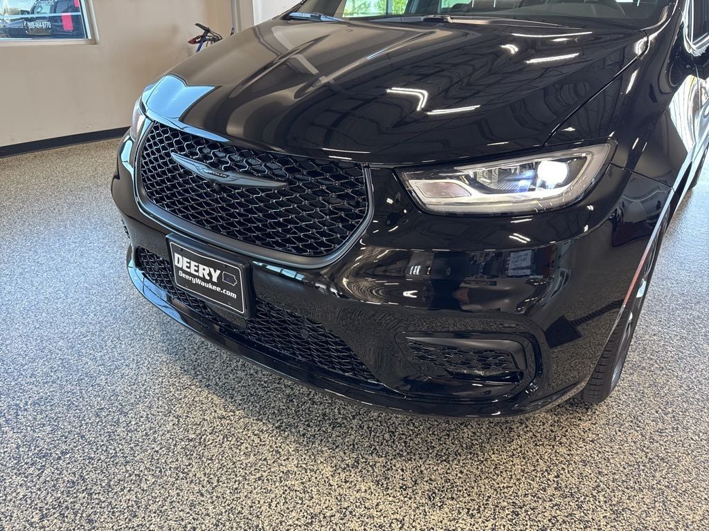 2026 Chrysler Pacifica PACIFICA LIMITED AWD