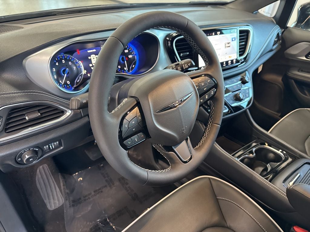 2026 Chrysler Pacifica PACIFICA LIMITED AWD