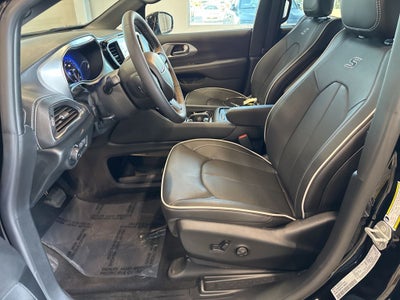 2026 Chrysler Pacifica PACIFICA LIMITED AWD