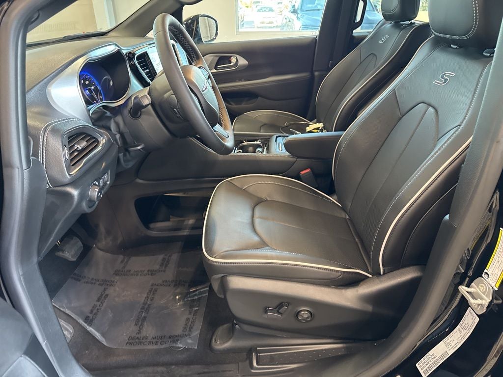2026 Chrysler Pacifica PACIFICA LIMITED AWD