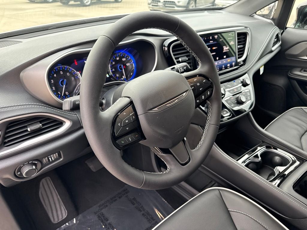 2027 Chrysler Pacifica PACIFICA LIMITED AWD