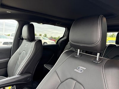 2027 Chrysler Pacifica PACIFICA LIMITED AWD