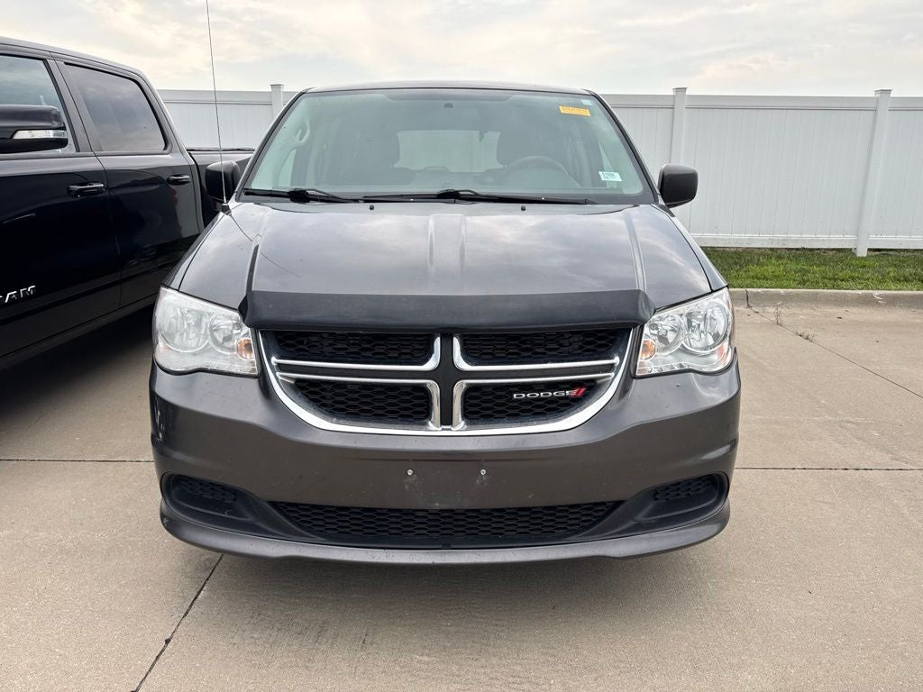 Used 2017 Dodge Grand Caravan SE with VIN 2C4RDGBG6HR618942 for sale in Waukee, IA