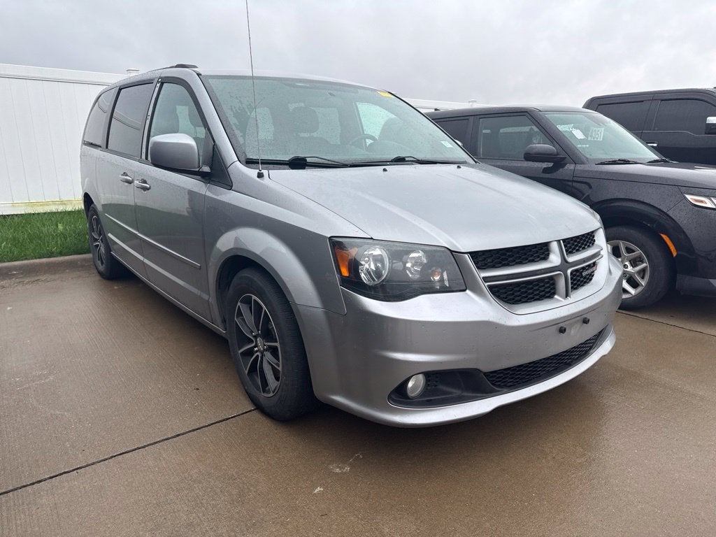 2016 Dodge Grand Caravan R/T