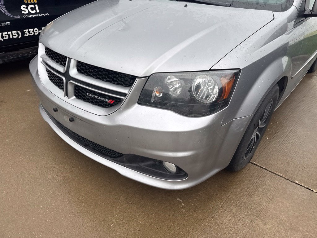 2016 Dodge Grand Caravan R/T