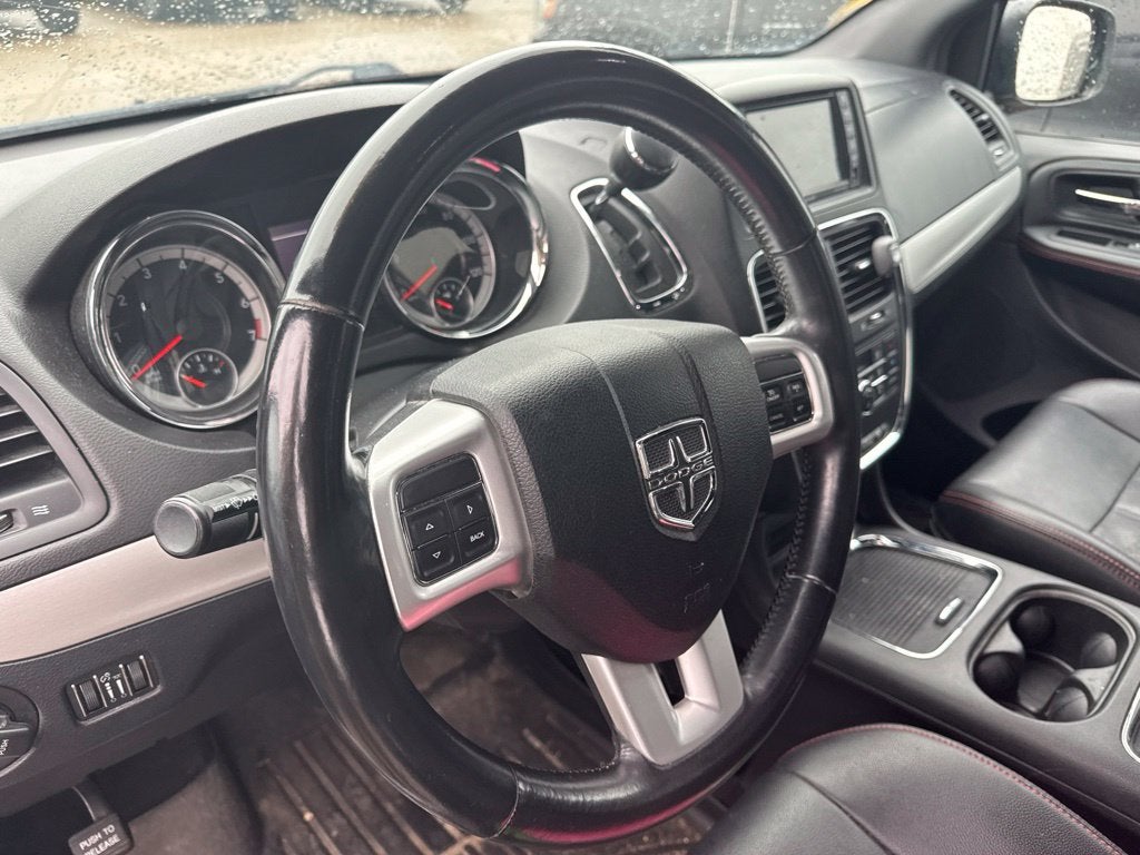 2016 Dodge Grand Caravan R/T